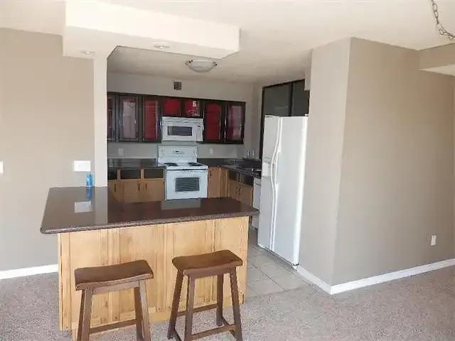 Condo for rent in Northwest, Alberta