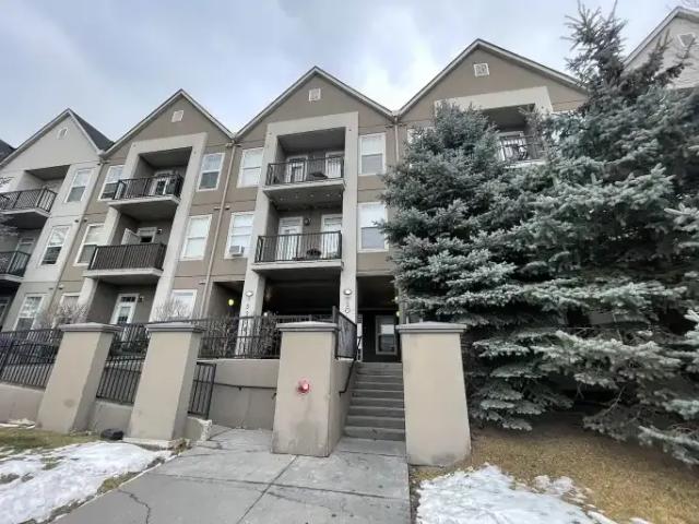 Condo for rent in Northwest, Alberta