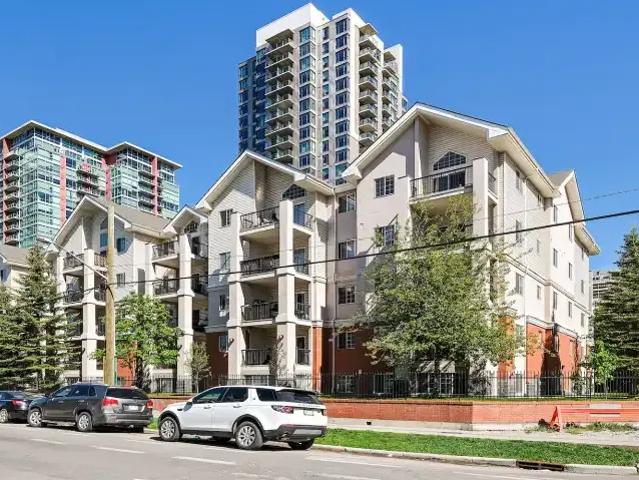 Condo for rent in Northwest, Alberta