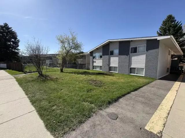 Condo for rent in Northwest, Alberta