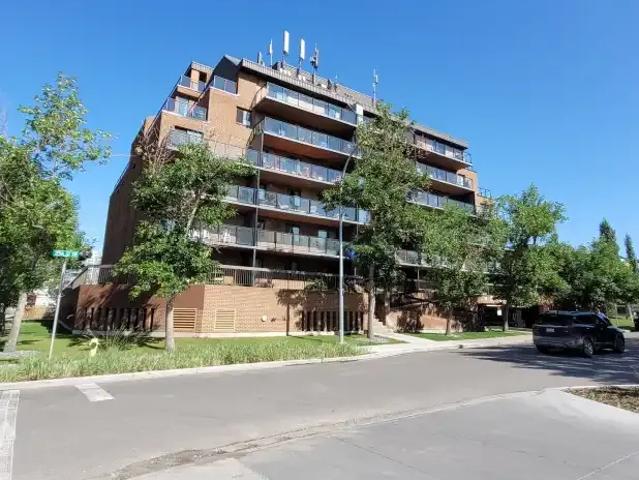 Condo for rent in Northwest, Alberta