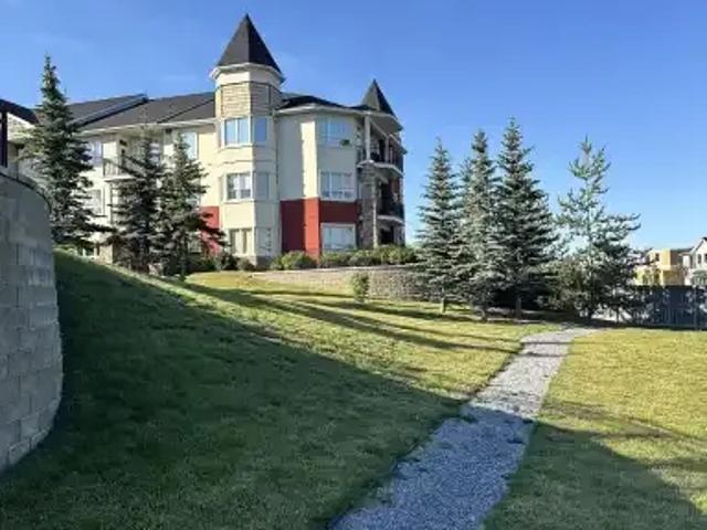 Condo for rent in Northwest, Alberta