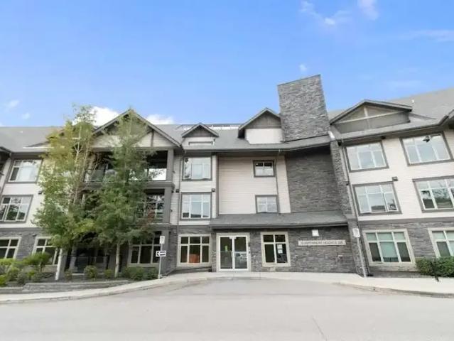 Condo for rent in Northwest, Alberta
