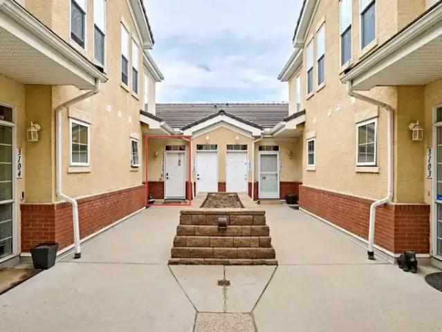 Condo for rent in Northwest, Alberta
