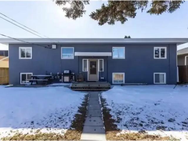 Condo for rent in Northwest, Alberta