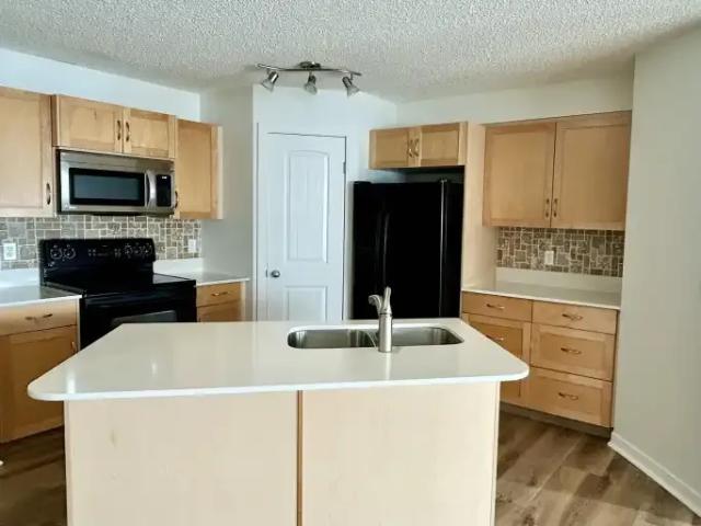 Condo for rent in Northwest, Alberta