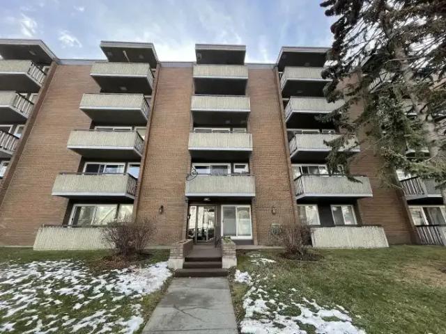 Condo for rent in Northwest, Alberta