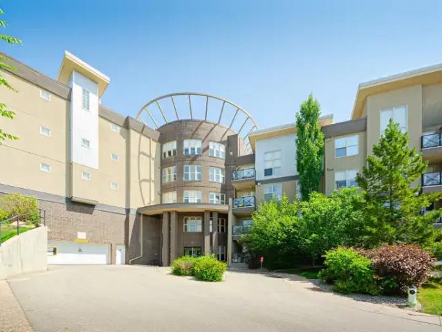 Condo for rent in Northwest, Alberta