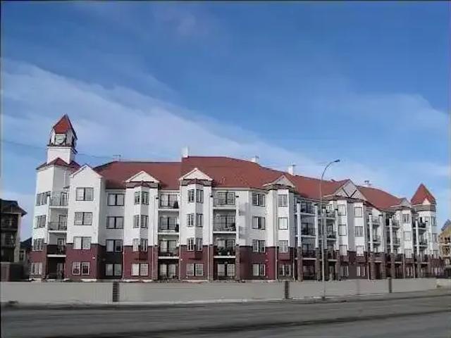Condo for rent in Northwest, Alberta
