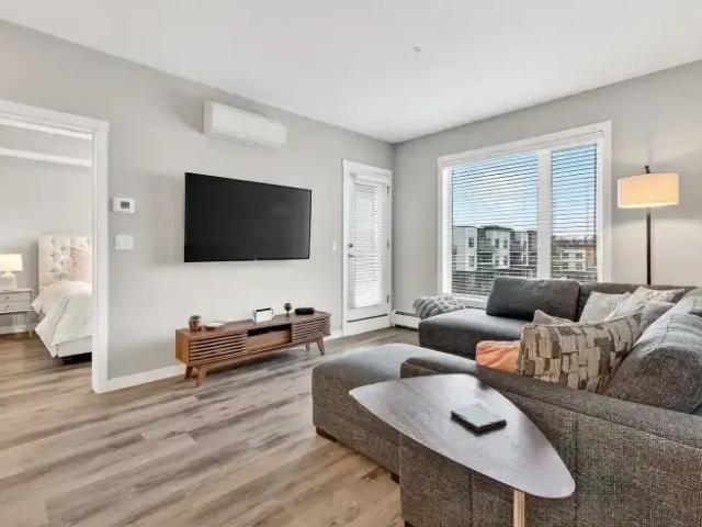 Condo for rent in Shawnee Slopes, Calgary