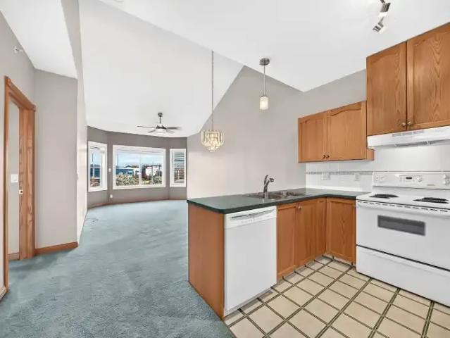 Condo for rent in Mayland Heights, Calgary