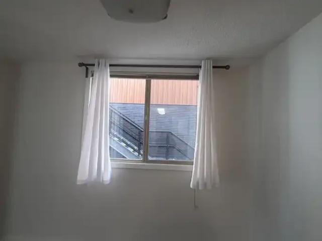 Condo for rent in Sunnyside, Calgary