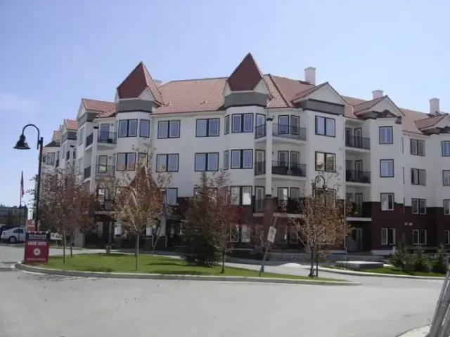 Condo for rent in Red Haus, Calgary
