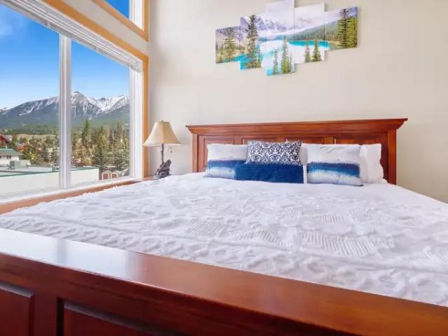 Condo for rent in Kananaskis Way, Canmore