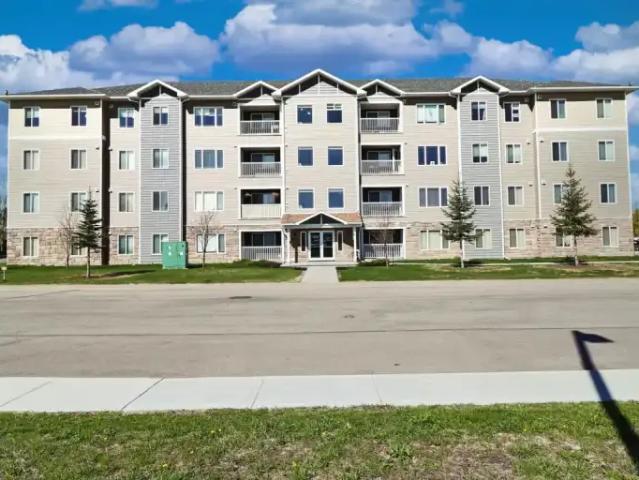 Condo for rent in Cherry Grove, Alberta