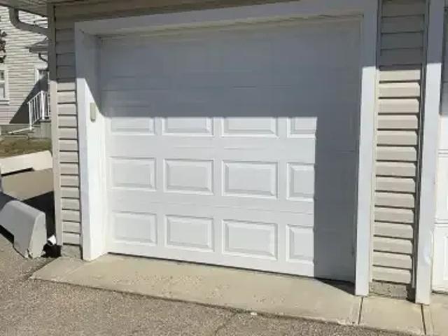 Condo for rent in Wedgewood, Alberta