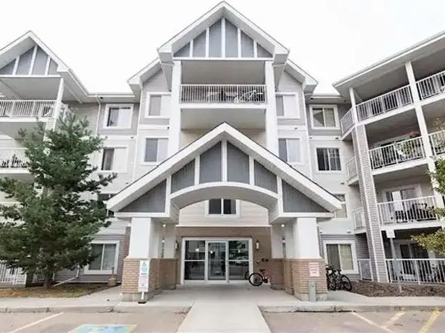 Condo for rent in Wedgewood, Alberta