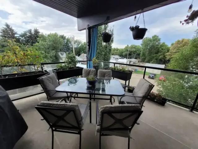 Condo for rent in Wedgewood, Alberta