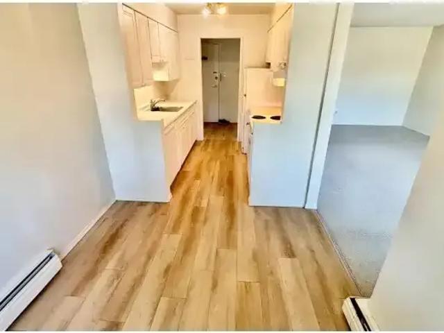 Condo for rent in Wedgewood, Alberta