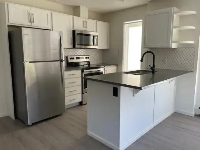 Condo for rent in Wedgewood, Alberta