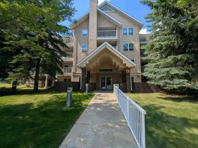 Condo for rent in Wedgewood, Alberta