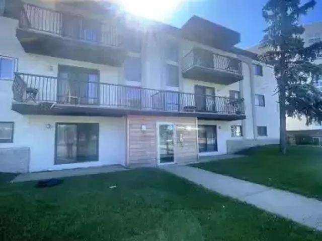 Condo for rent in Wedgewood, Alberta