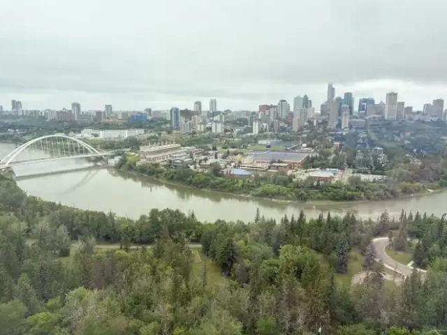 Condo for rent in Wedgewood, Alberta