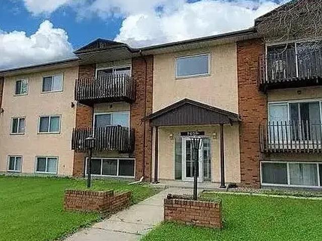 Condo for rent in Wedgewood, Alberta