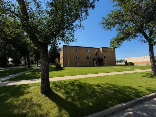 Condo for rent in Wedgewood, Alberta