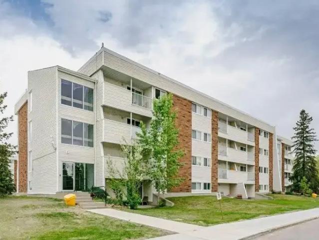Condo for rent in Wedgewood, Alberta