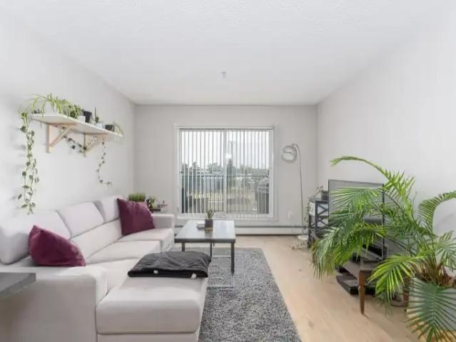 Condo for rent in Wedgewood, Alberta