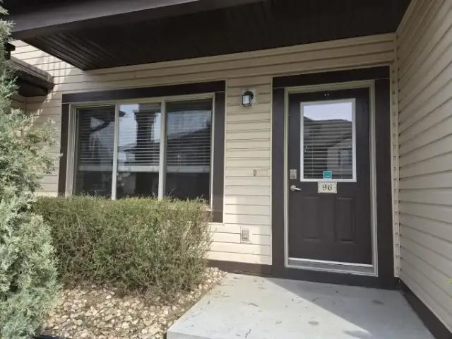 Condo for rent in Wedgewood, Alberta