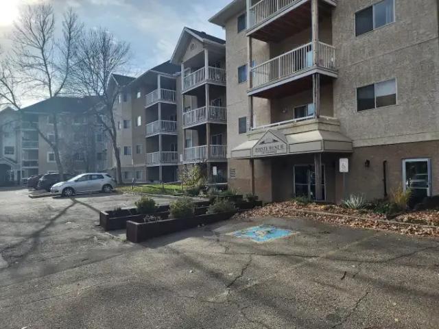 Condo for rent in Wedgewood, Alberta