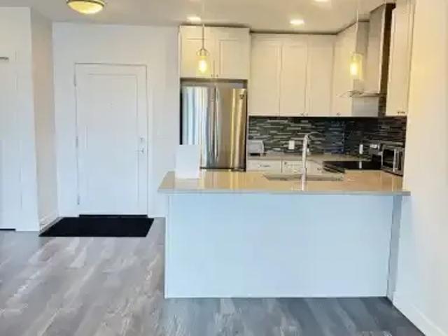 Condo for rent in Windermere Neighbourhood, Edmonton