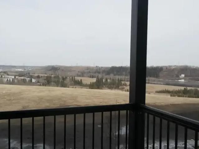 Condo for rent in Canon Ridge, Edmonton