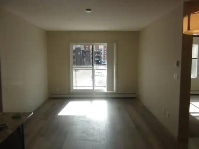 Condo for rent in Wedgewood, Alberta