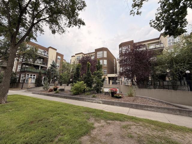 Condo for rent in Wedgewood, Alberta