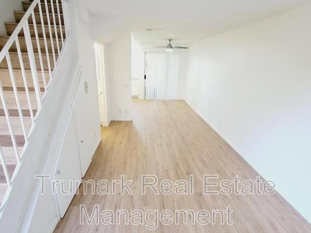 Condo for rent in Glendale, California