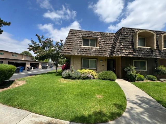 Condo for rent in Riverside, California