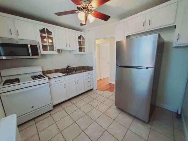 Condo for rent in Stamford