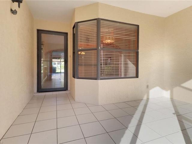 Condo for rent in Naples