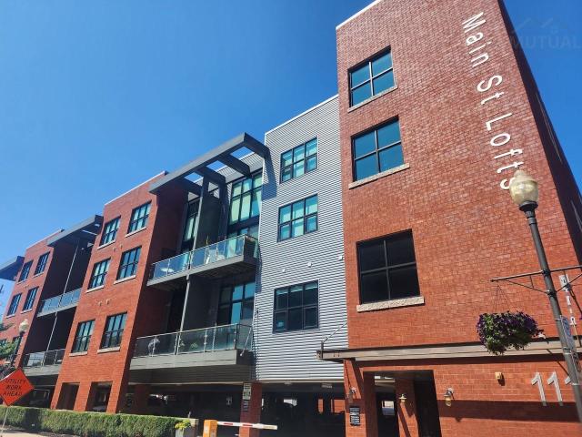 Condo for rent in Royal Oak