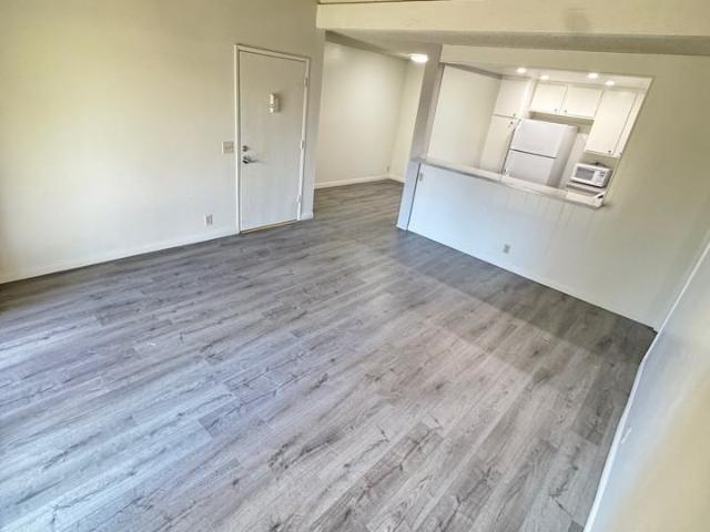 Condo for rent in Azusa, California
