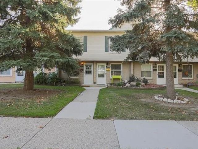 Condo for rent in Mount Clemens, Michigan
