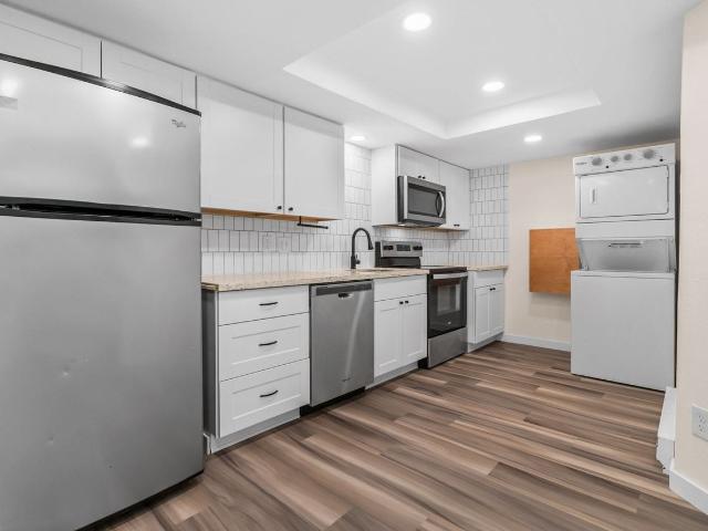 Condo for rent in Oregonia