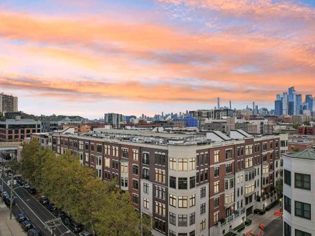 Condo for rent in Hudson, New Jersey