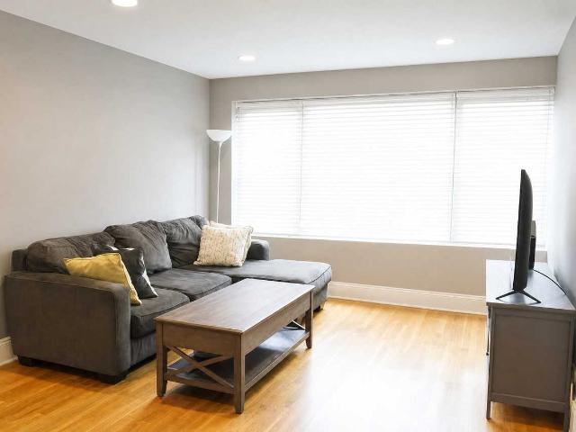 Condo for rent in Chicago Park, Illinois