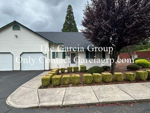 Condo for rent in Oregonia