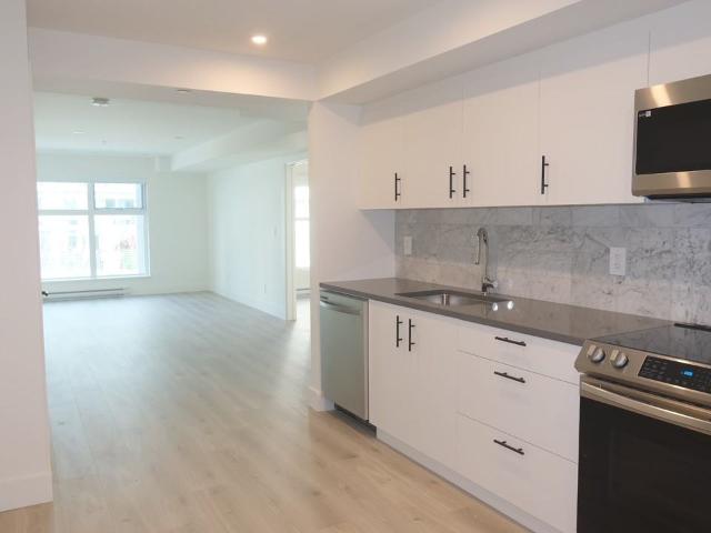 Condo for rent in White Rock