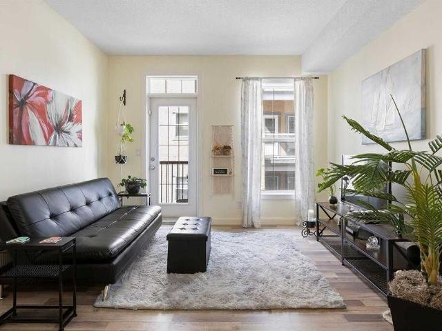 Condo for rent in Calgary, Northwest